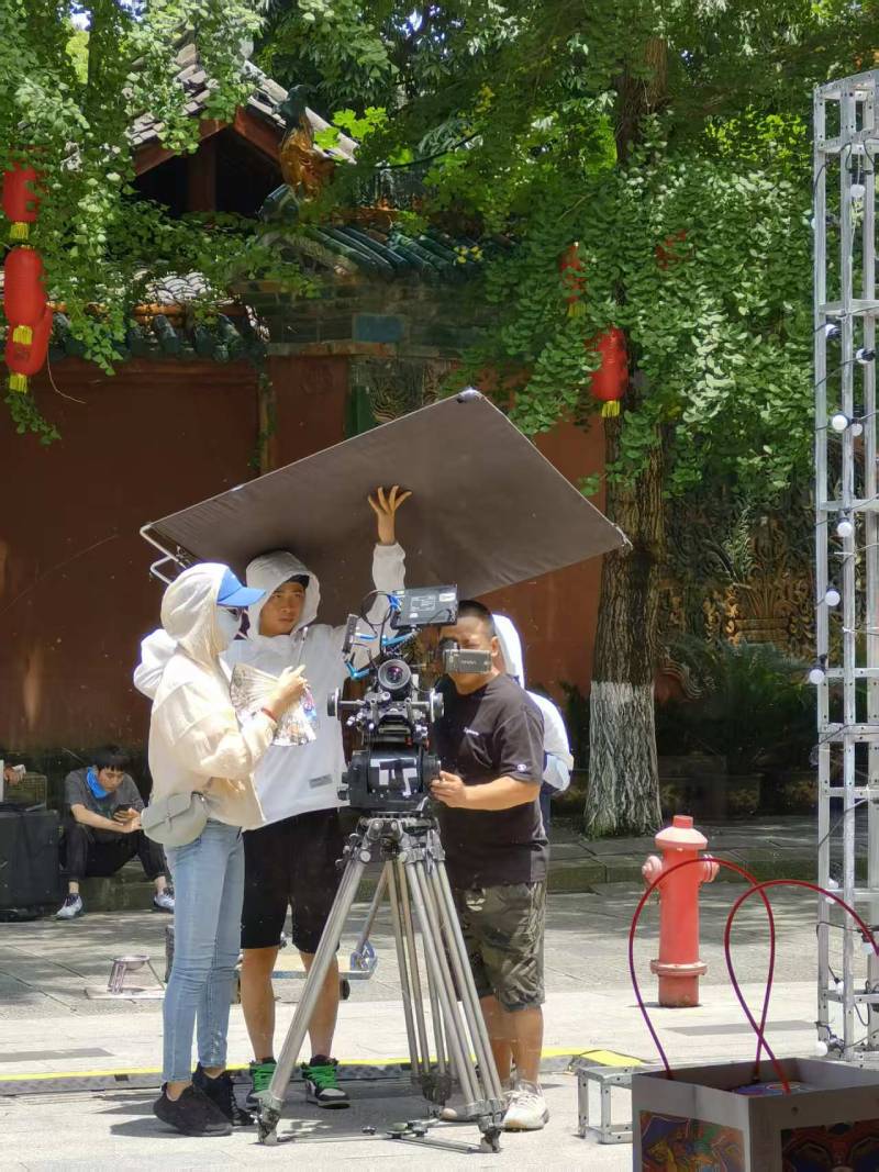 莱山区产品宣传视频拍摄公司避坑：资质、案例、服务全解析