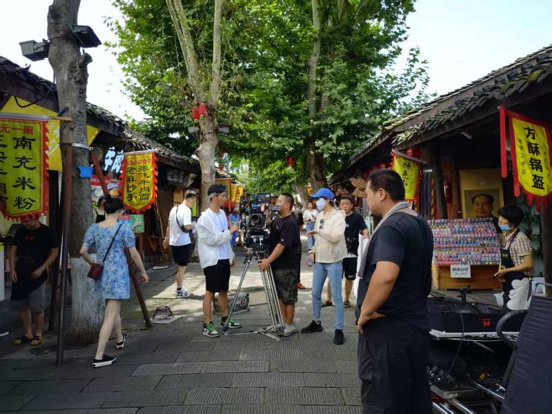 莱山区产品视频拍摄技术升级：AI与三维动画深度融合